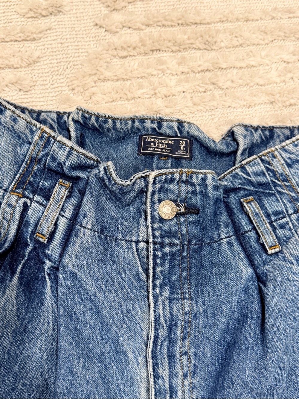 Abercrombie Mom Blue Denim Jeans - Picture 4 of 7